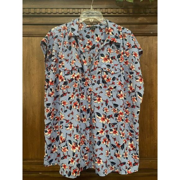 WOMEN'S PLUS SIZE TOP 2X - Picture 1 of 4